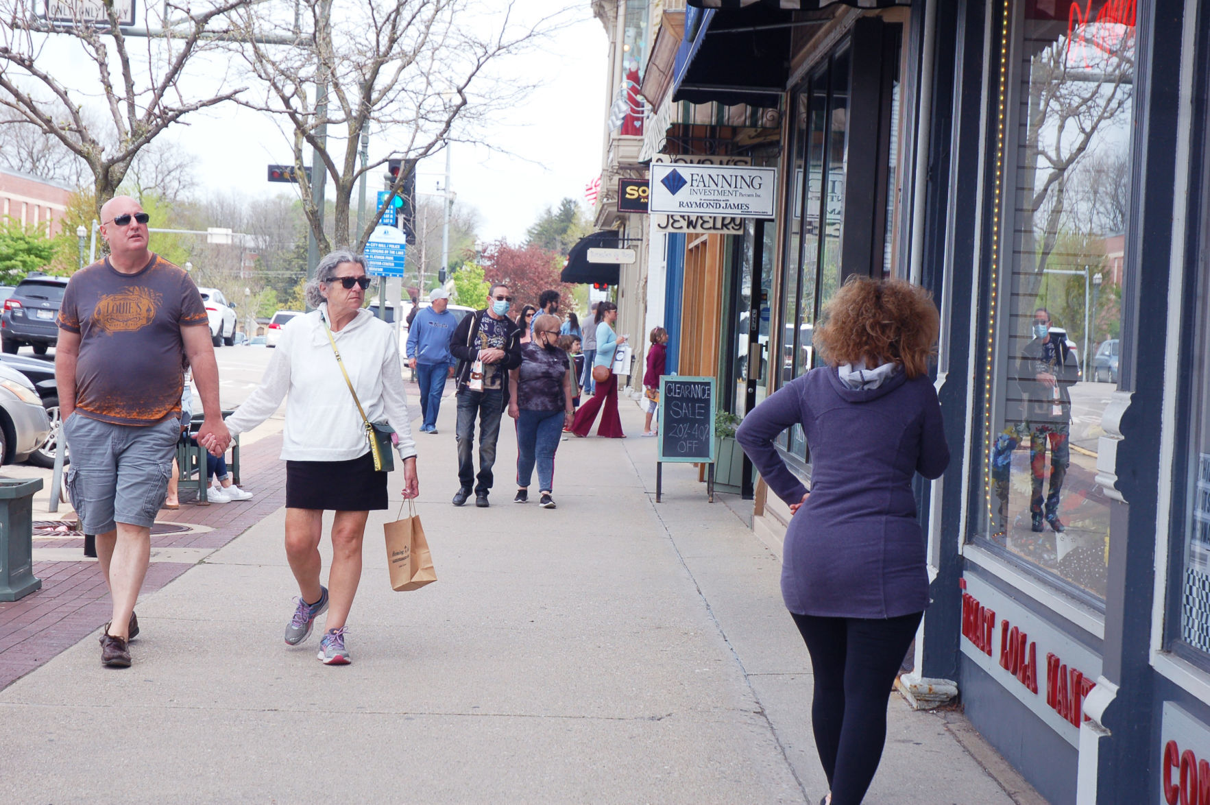 Main Street draws crowds without face masks during public health crisis